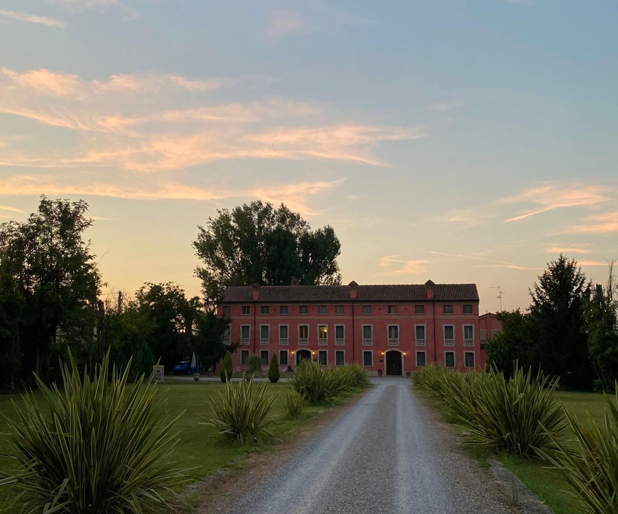 Hotel Villa Montanarini Villarotta Экстерьер фото